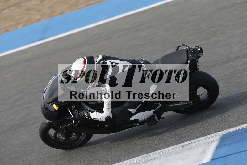 /Archiv-2024/01 26.-28.01.2024 Moto Center Thun Jerez/Gruppe gruen-green/143